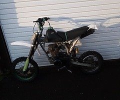 £123