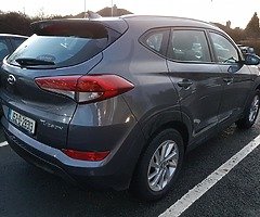 Hyundai tuscon