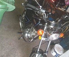 Suzuki gn125