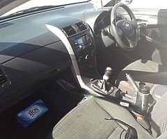Toyota Corolla 1.4 Saloon Fresh NCT & Tax - Image 6/7
