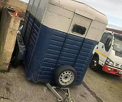 Horse box for sale