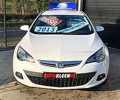 £4,695