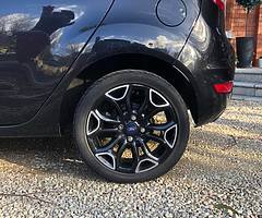 Ford Fiesta Titanium MANUAL - Image 4/7
