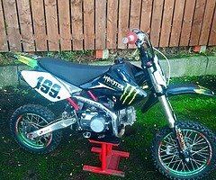 £450