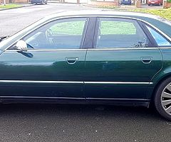 Audi S8 D2