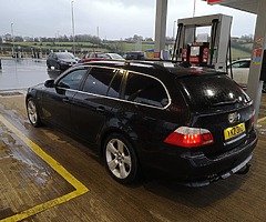 £2,400