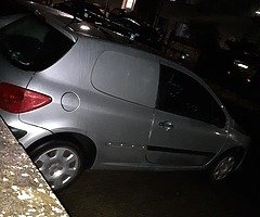 €450