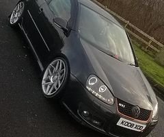 £1,995