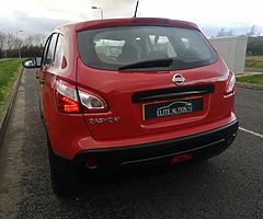 2011 nissan Qashqai 1.6 low milage  - Image 4/9