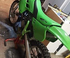 £950