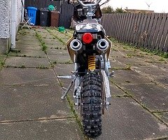 £160