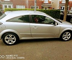 Opel astra gtc 1.4