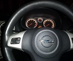 Opel corsa 2007 1.2 petrol manual Swaps for bigger car, 2005 and up - Image 7/7