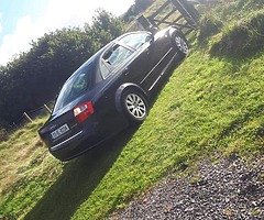 £600