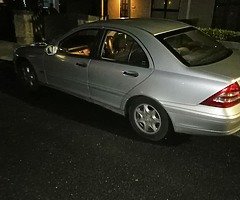 Mercedes--Benz C200 Kompressor