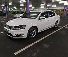 2014 Volkswagen Passat R-Line - Image 5/10