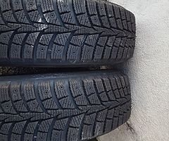4 new winter tyres
