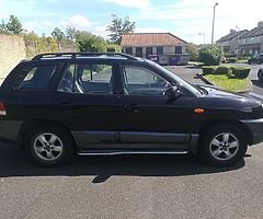 Hyundai Santa Fe 2006, 2000cc petrol, no tax, no nct, drive well, great facilities. - Image 5/10
