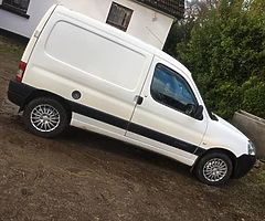 Selling van