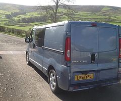 2011 Renault Trafic lwb factory crew cab - Image 4/10