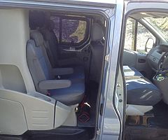 2011 Renault Trafic lwb factory crew cab - Image 8/10