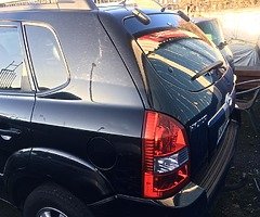 Hyundai Tucson 2008 2.0 crdi passenger full leather [needs exhaust] driving well