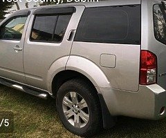 NISSAN PATHFINDER 2006 2.5 DIESEL