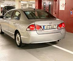 Honda Civic 1.3 Hybrid Automatic Full Spec￼ - Image 5/7
