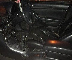 09 Toyota avensis - Image 4/7