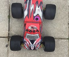£200