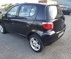 02 toyota yaris for quik sale. - Image 3/4