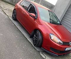 €3,000