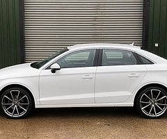 £10,990