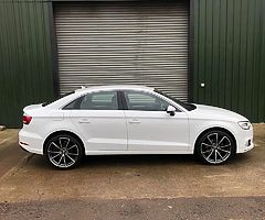 £10,990