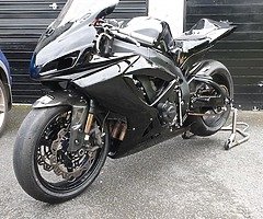 £3,850