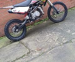 £250