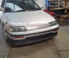 £300