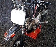 £450 - Image 3/5