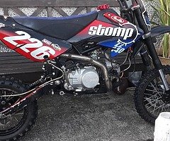 £575
