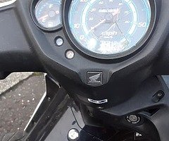 £400
