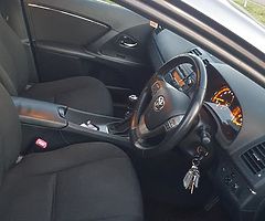 Toyota Avensis 1.8 - Image 7/9