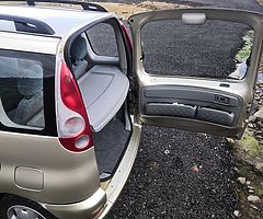 Toyota Yaris Verso - Image 8/9