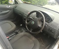 Skoda fabia 1.2 - Image 8/10