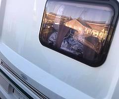 Caravan - Image 3/10