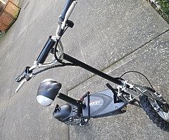 Electric scooter