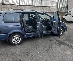 Family Car - Image 6/10