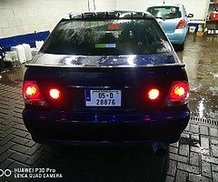 Lexus is200