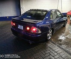 Lexus is200 - Image 4/10