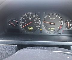 Volvo XC90 2.4 diesel - Image 4/5