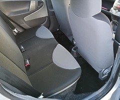 107 Peugeot - Image 6/10